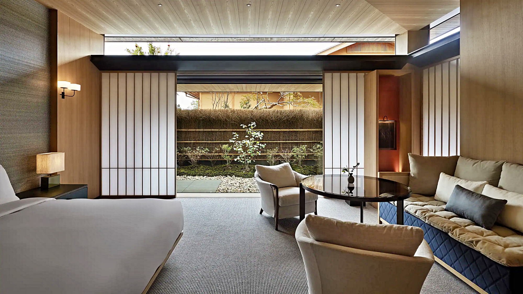 원 킹 베드 디럭스