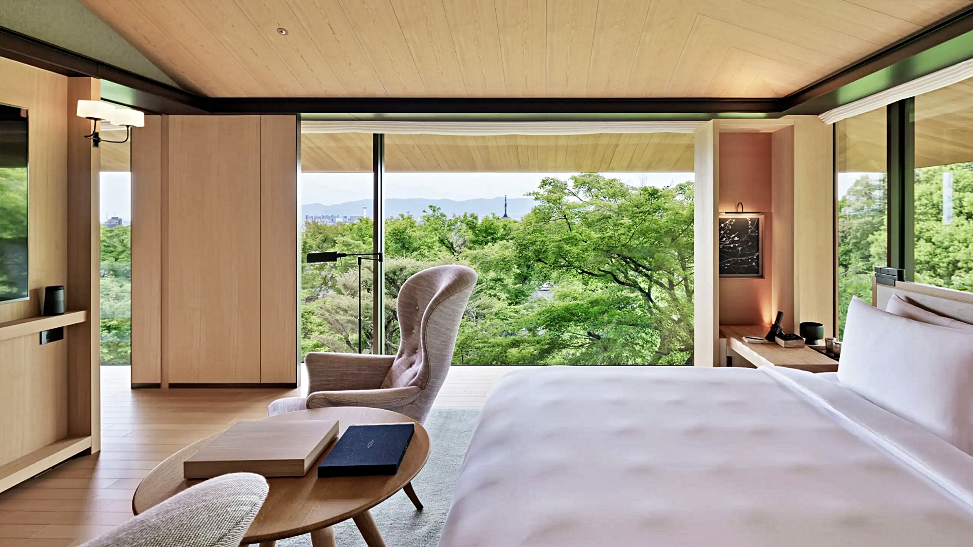 파고다 하우스 원 킹 베드