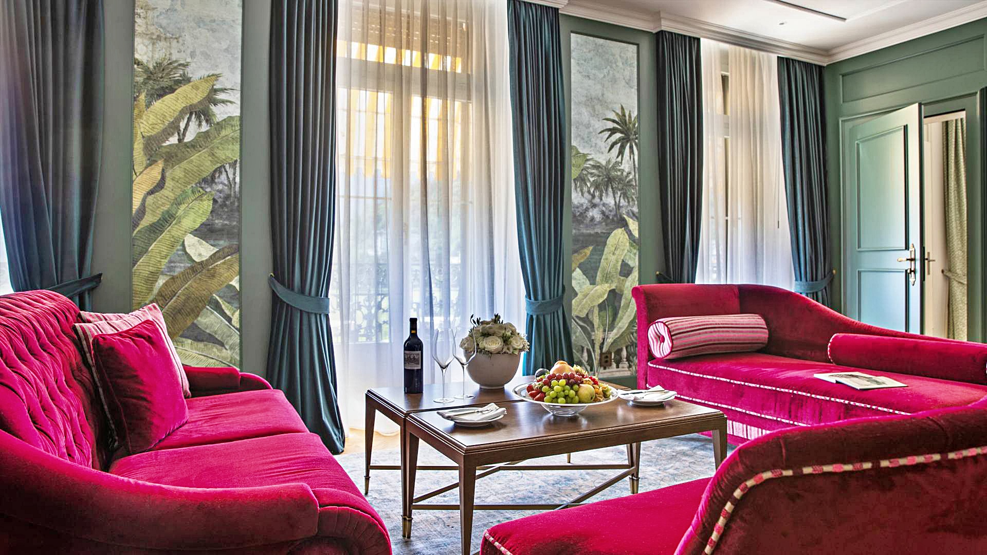 야쉬 초프라 스위트