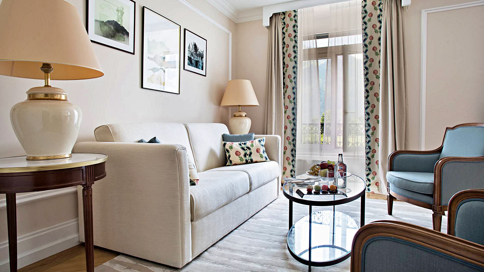 프리미엄 스위트