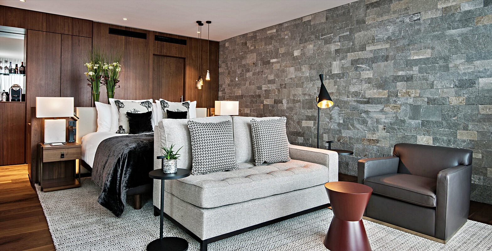 컨템포러리 레이크뷰 로얄 스위트