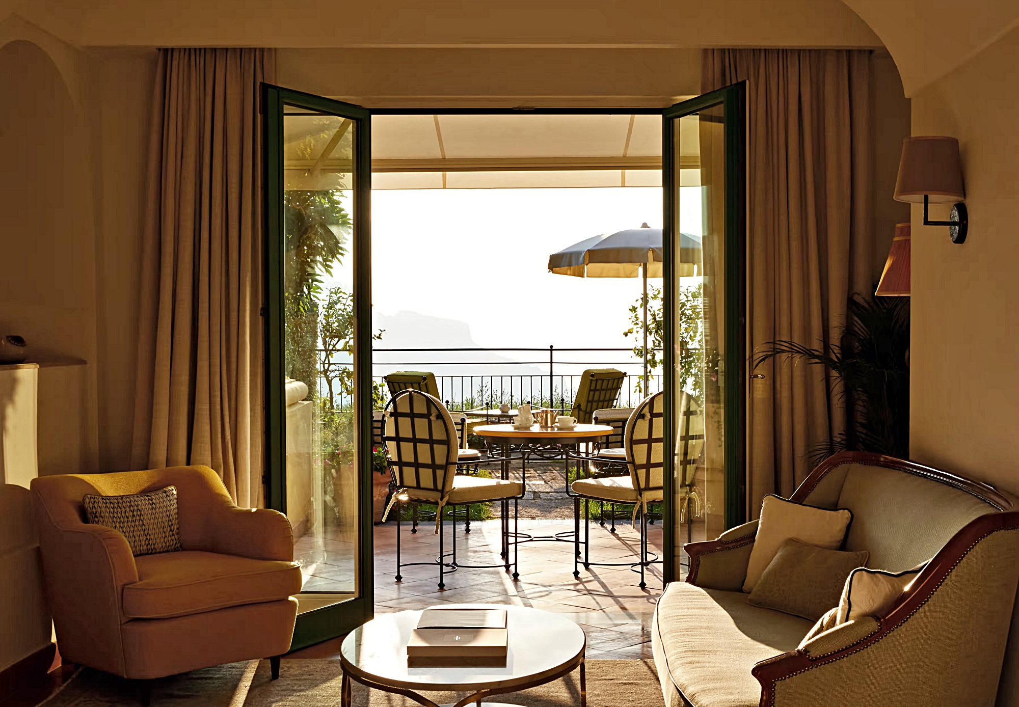 씨뷰 스위트 위드 가든