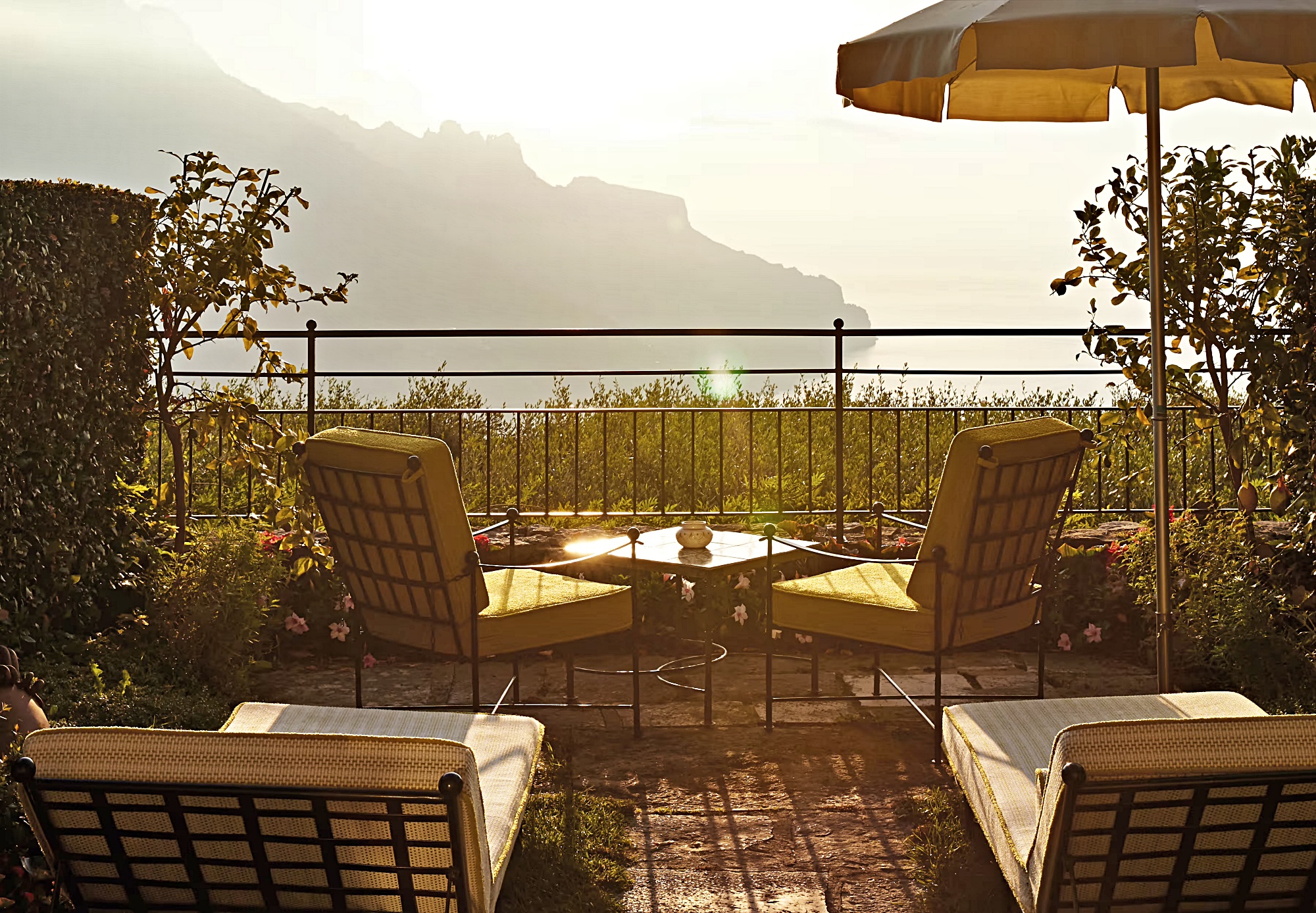 씨뷰 스위트 위드 가든