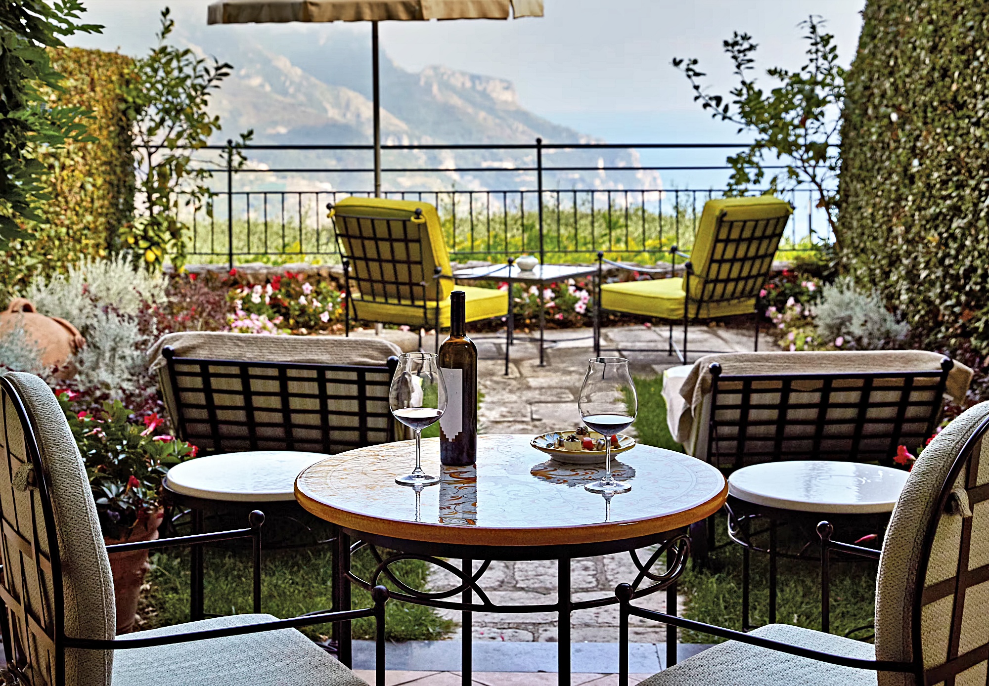 씨뷰 스위트 위드 가든