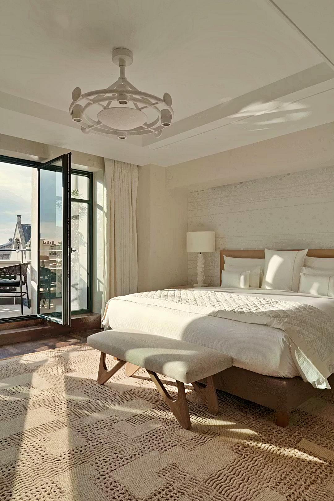 발코니 디럭스 룸